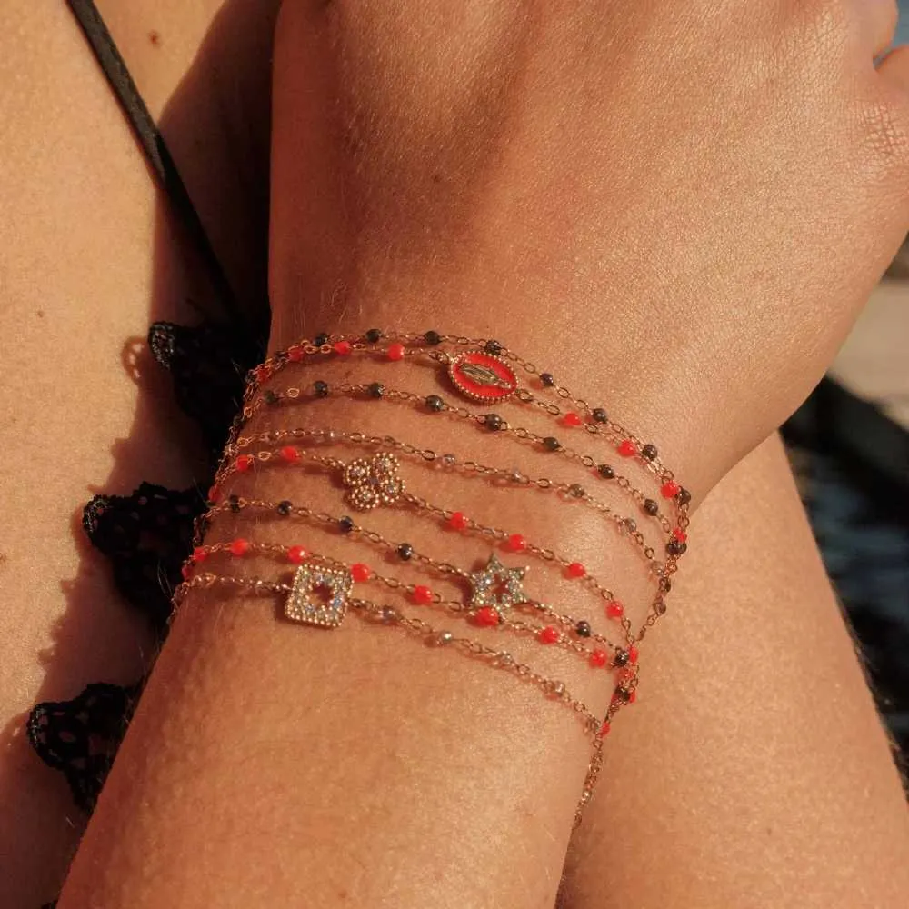 bracelet-madone-or-jaune-resine-corail_B3VI004-or-jaune-corail-2eba8580