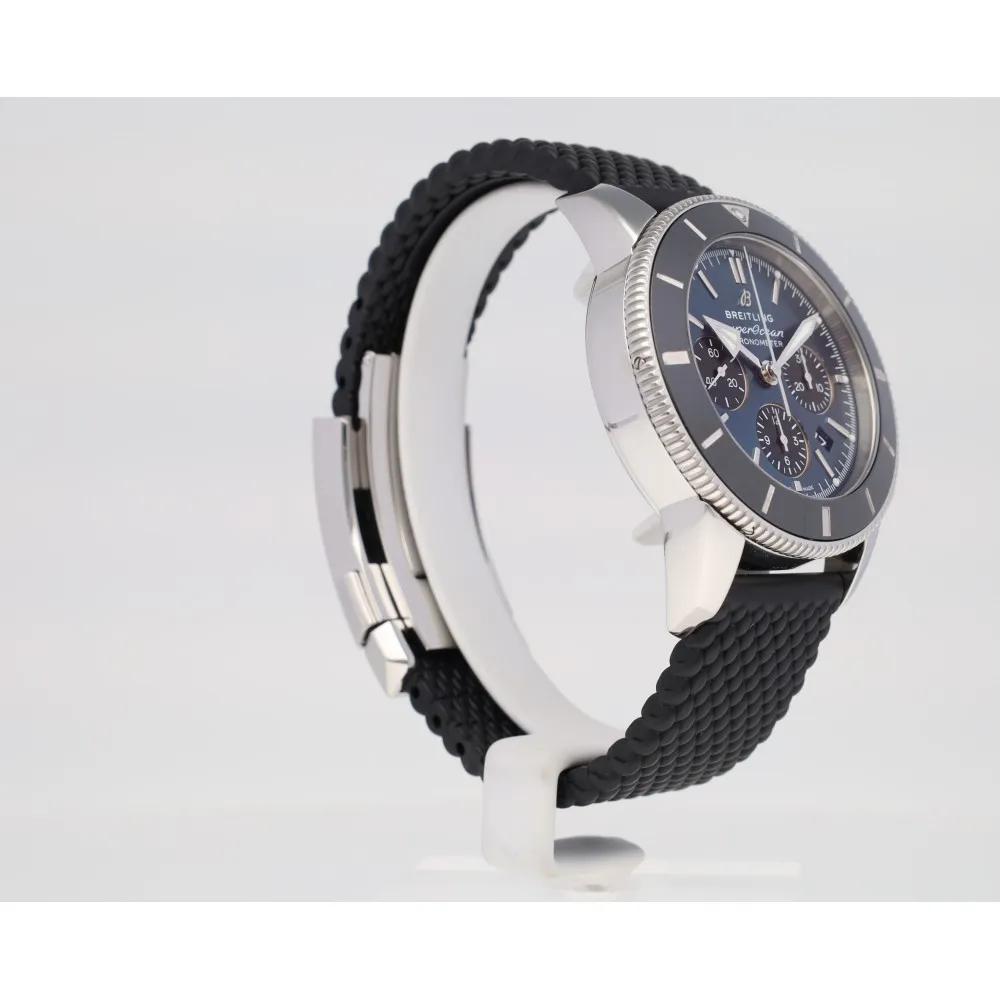 superocean-heritage-chronographe-44_4-24909-15ac600a