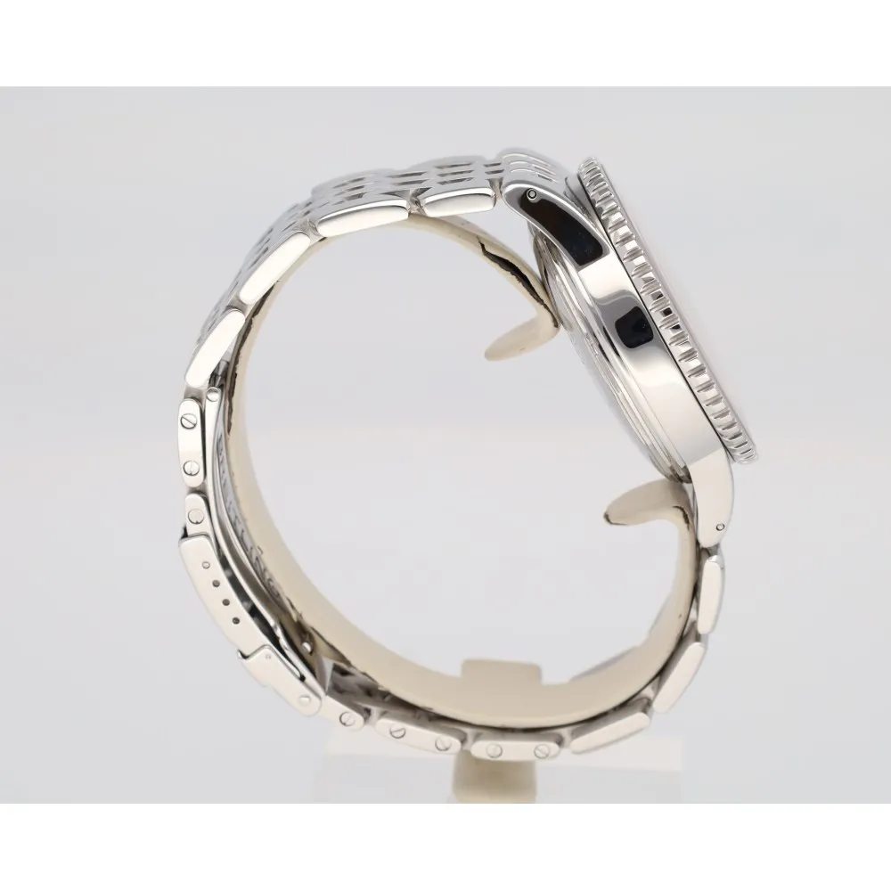navitimer_4-25273-4046d8dc