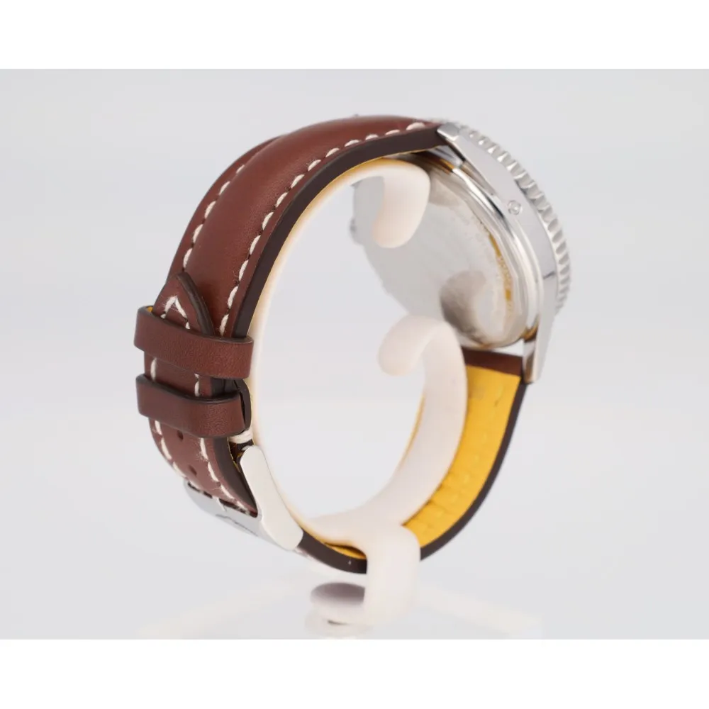 navitimer-montbrillant-datora_4-28615-3bb61602