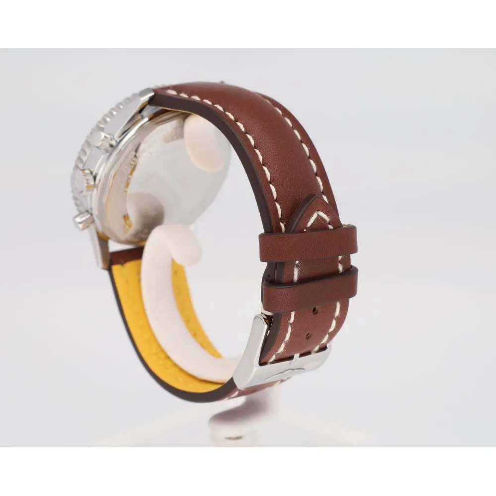 navitimer-montbrillant-datora_4-28615-708ebdd4