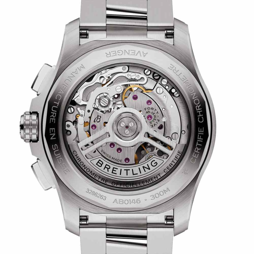 avenger-b01-chronograph-42_ab0146101b1x1-0-a204789d