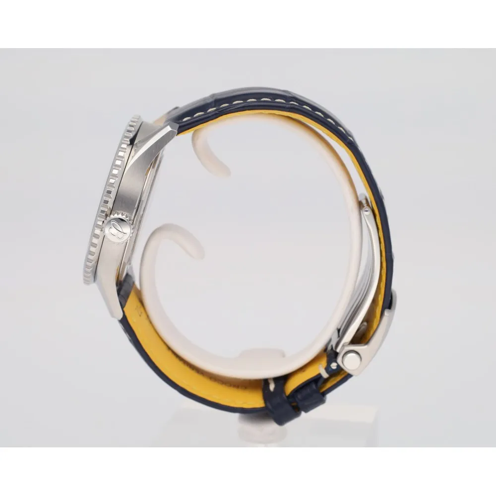 navitimer-gmt_4-28261-423fe46d