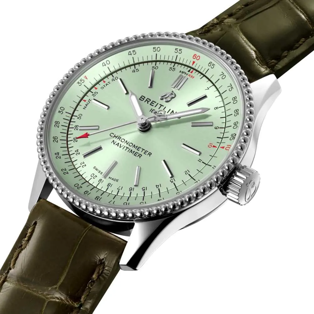 navitimer-automatic-35_a17395361l1a1-0-2a10d4a1