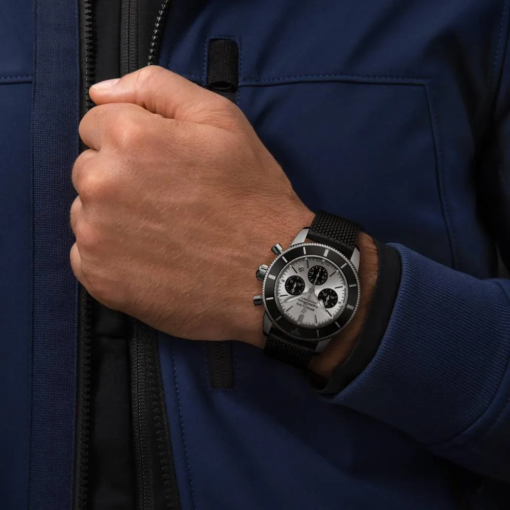 superocean-heritage-ii-b01-chronograph-44-1_AB0162121G1S1-8165dafa