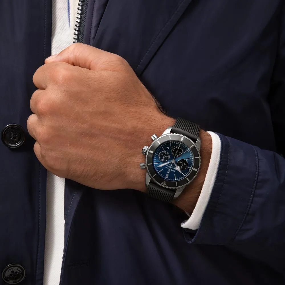 superocean-heritage-ii-b01-chronograph-44-3_AB0162121C1S1-2280a922