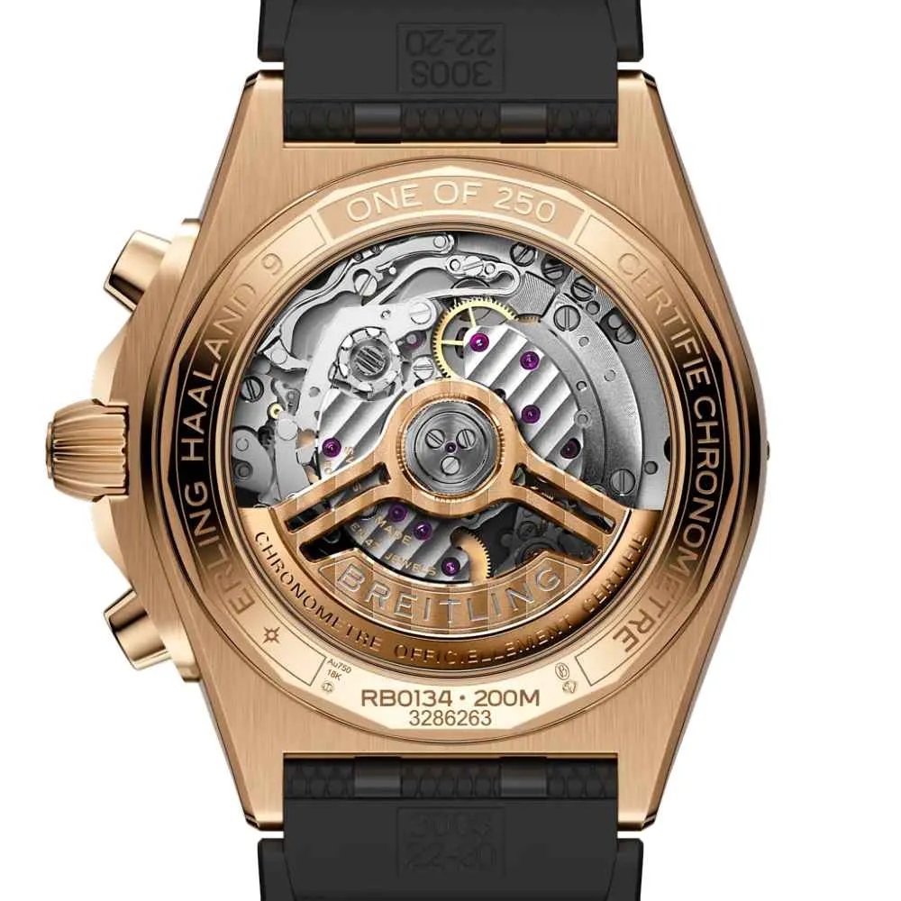chronomat-b01-42-erling-haaland_rb01347a1f1s1-1306cdce