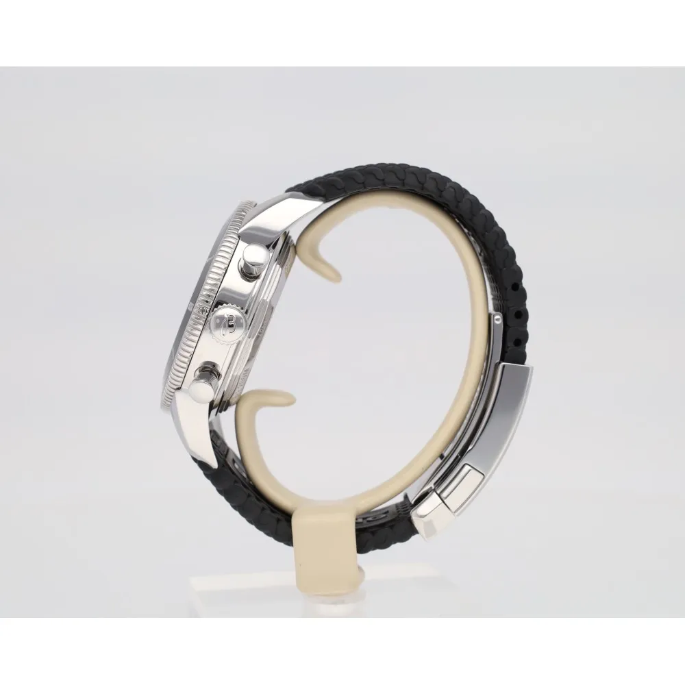 superocean-chronographe_4-26079-89983656