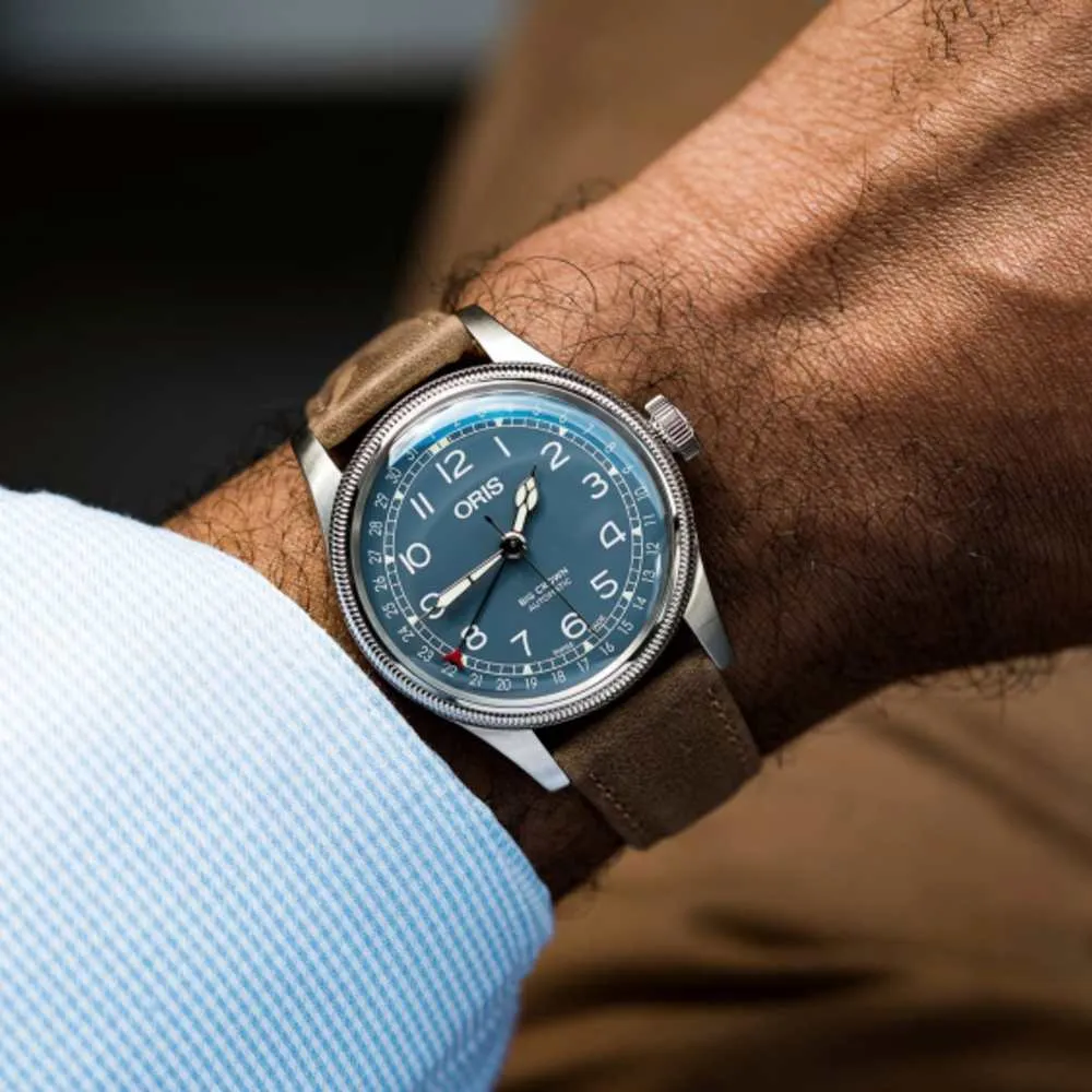 big-crown-pointer-date-calibre-403_01-403-7799-4067-07-6-20-09fc-0-eda22995