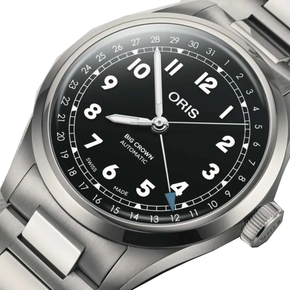 big-crown-pointer-date_01-754-7798-4064-07-8-20-06-5f1cf874