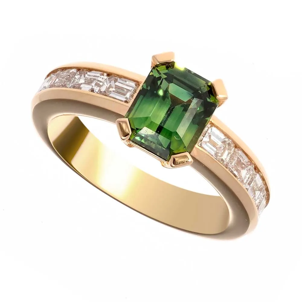 bague-grenat-malaya-accompagne-diamants_5-50166-0-792525da