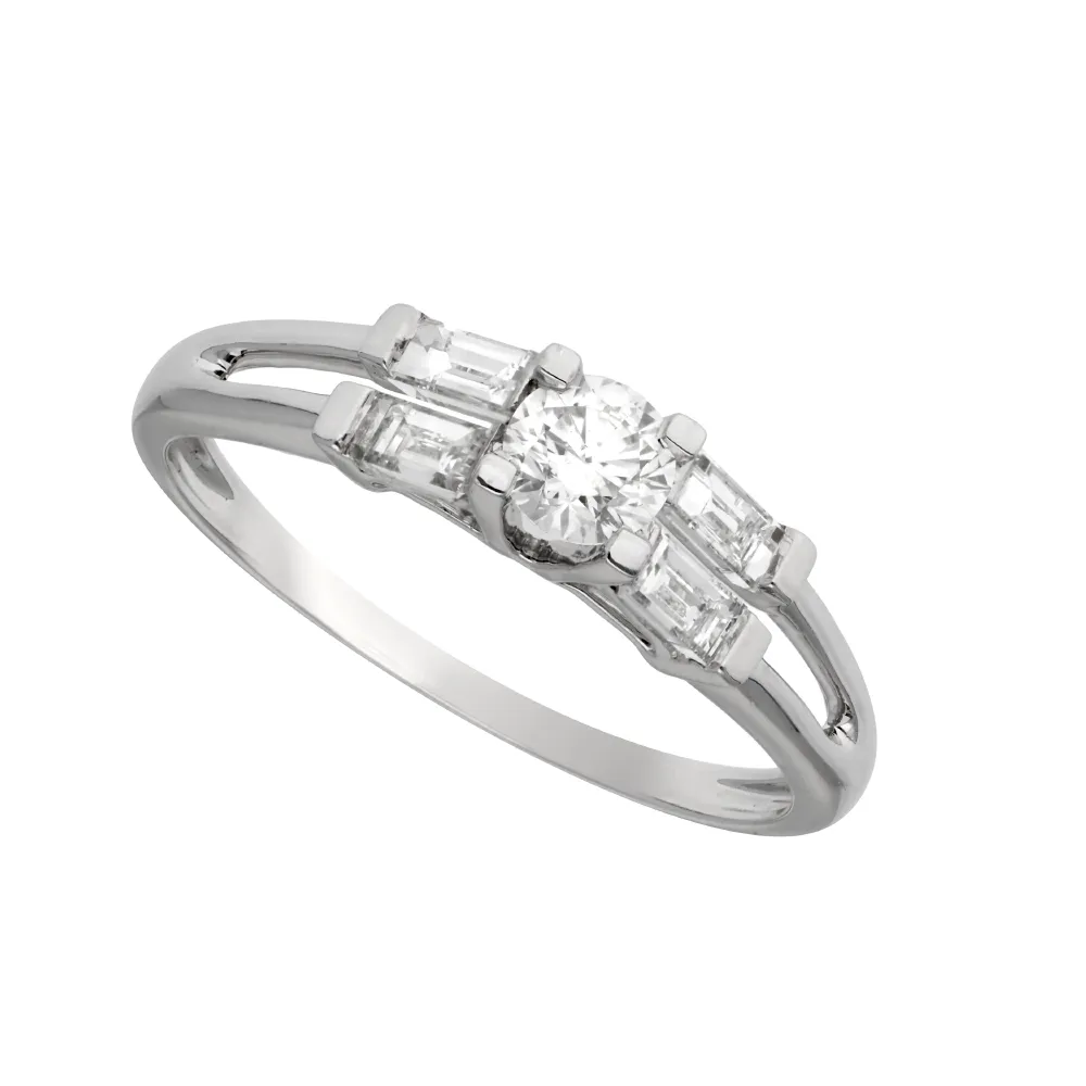 solitaire-diamant-central-0-24-carat-accompagnement-4-diamants-or-blanc_5-10287-50-ecadd232