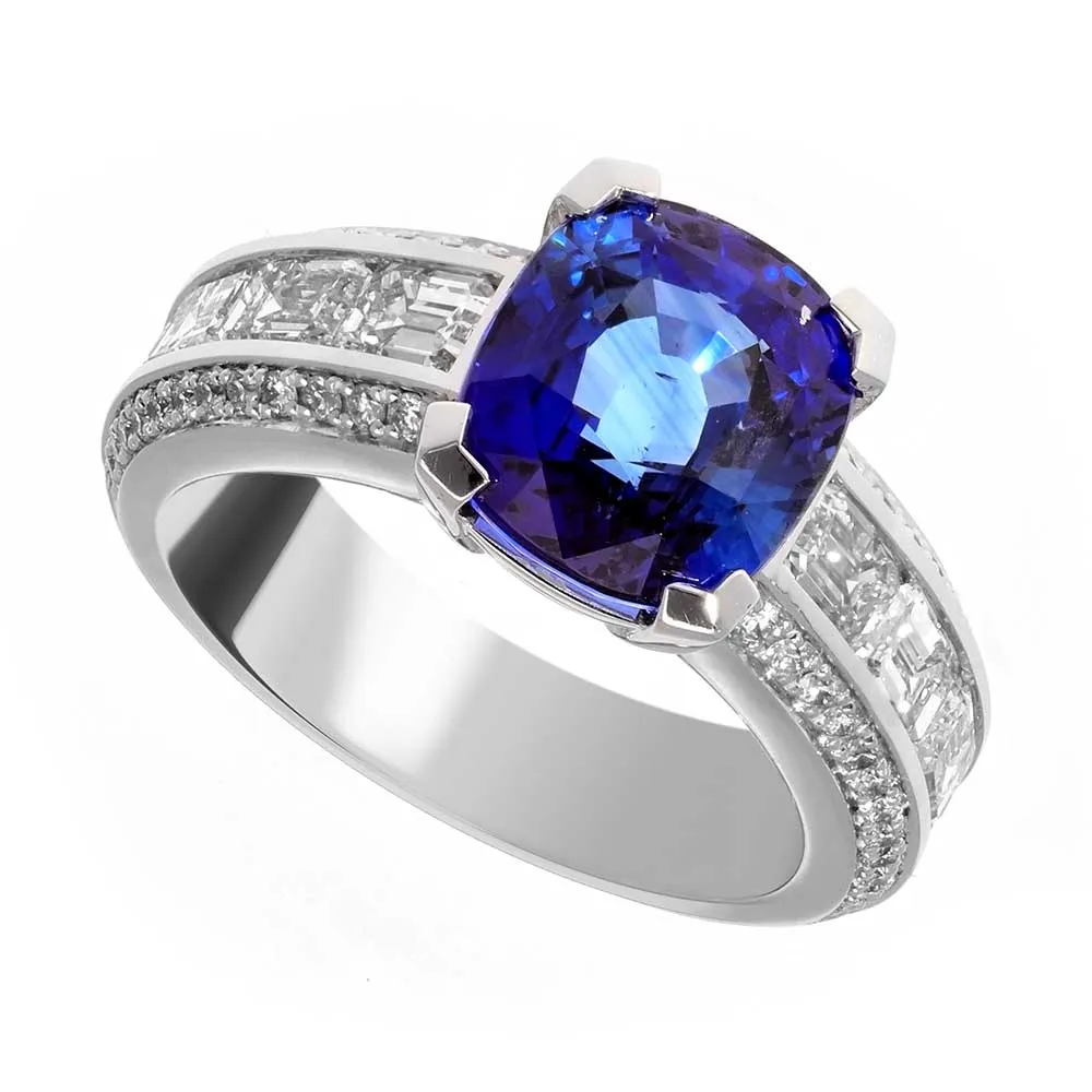 bague-saphir-taille-coussin-et-diamants_5-50044-28f238f4