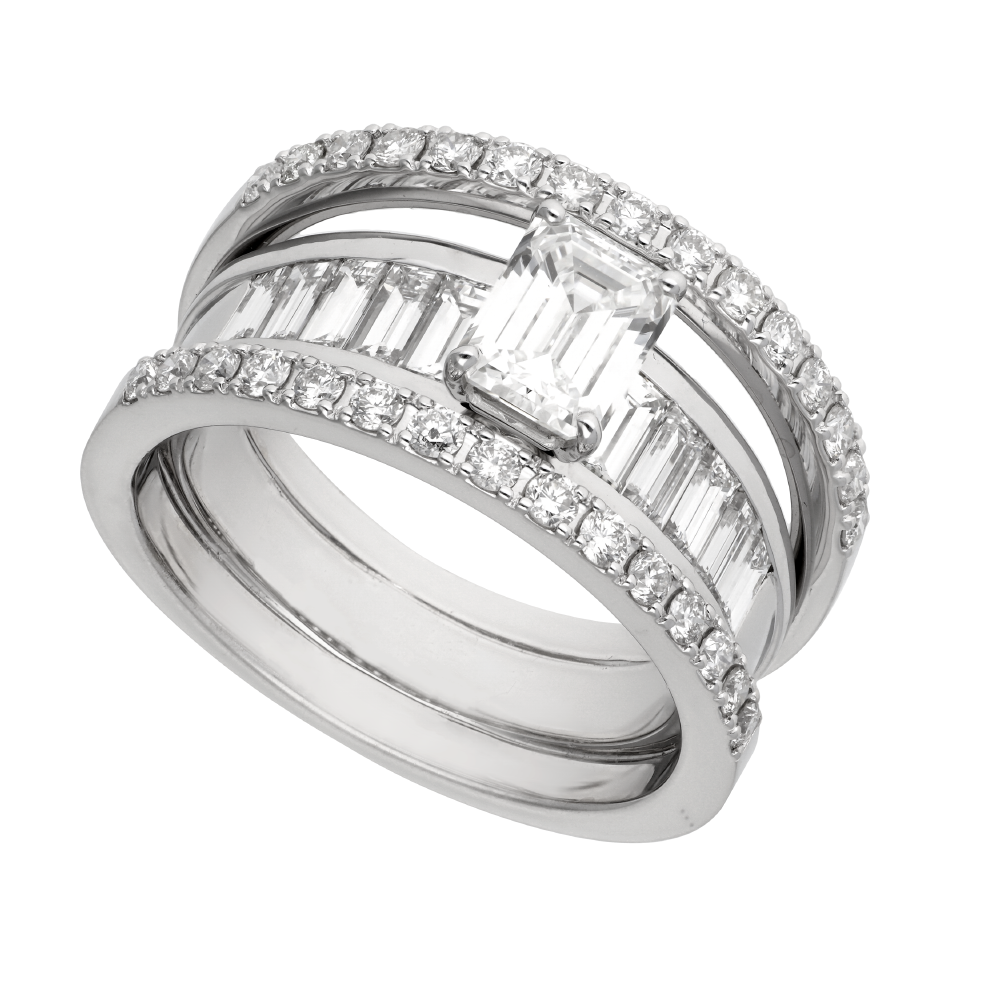 THREAD RING WITH CENTRAL DIAMOND AND LINES OF BAGUETTE CUT DIAMONDS WHITE GOLD