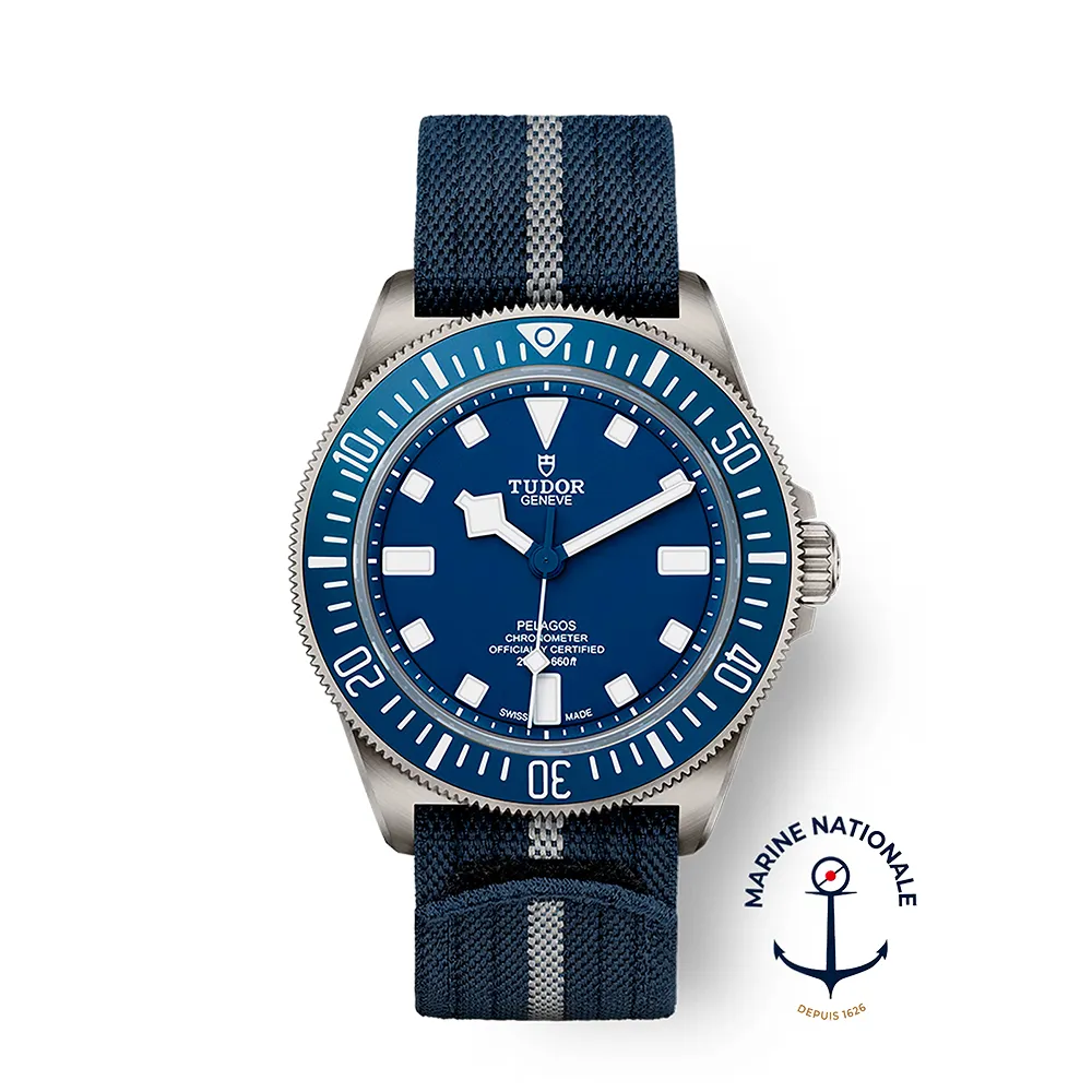 pelagos-fxd_m25717n-0001-0-5b535e35