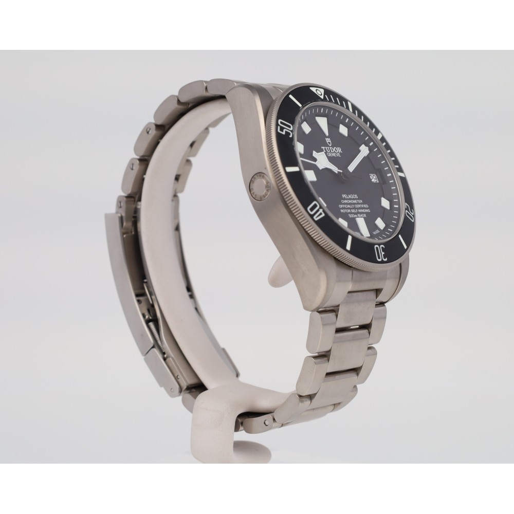 pelagos-42_4-22487-4a3cbb09