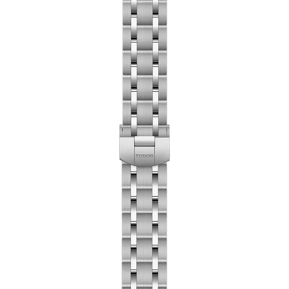 tudor-royal_m28320-0002-32547b40