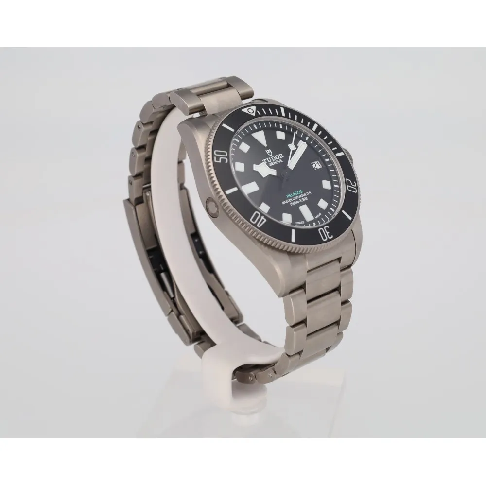 pelagos-ultra-titane_4-28665-abd2e685
