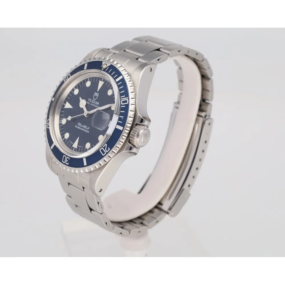 submariner-date_4-30182-60bf4da9