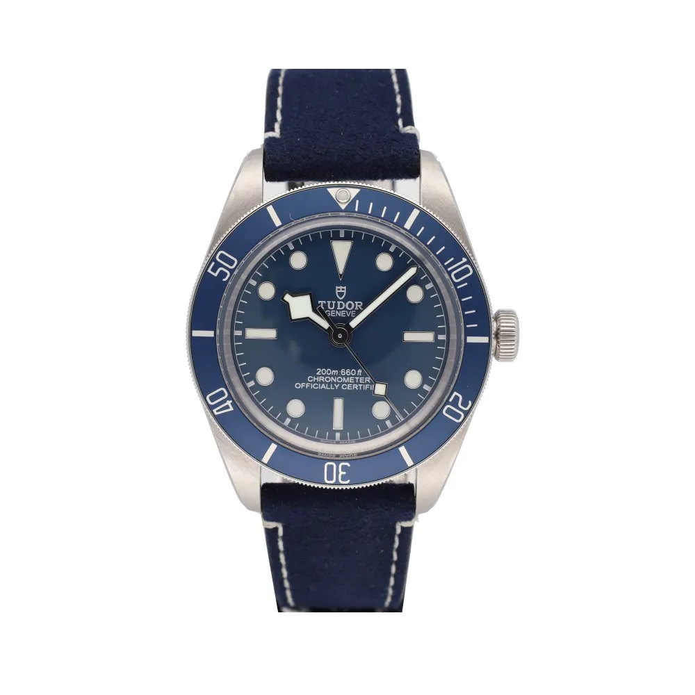 black-bay-58-blue_4-29664-10aeaba2