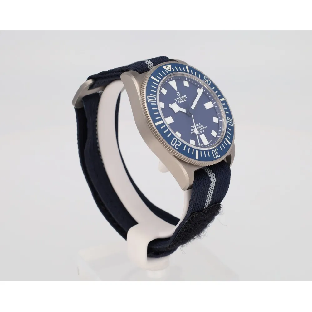 pelagos-fxd-marine-nationale-titane_4-29336-ae6b1282