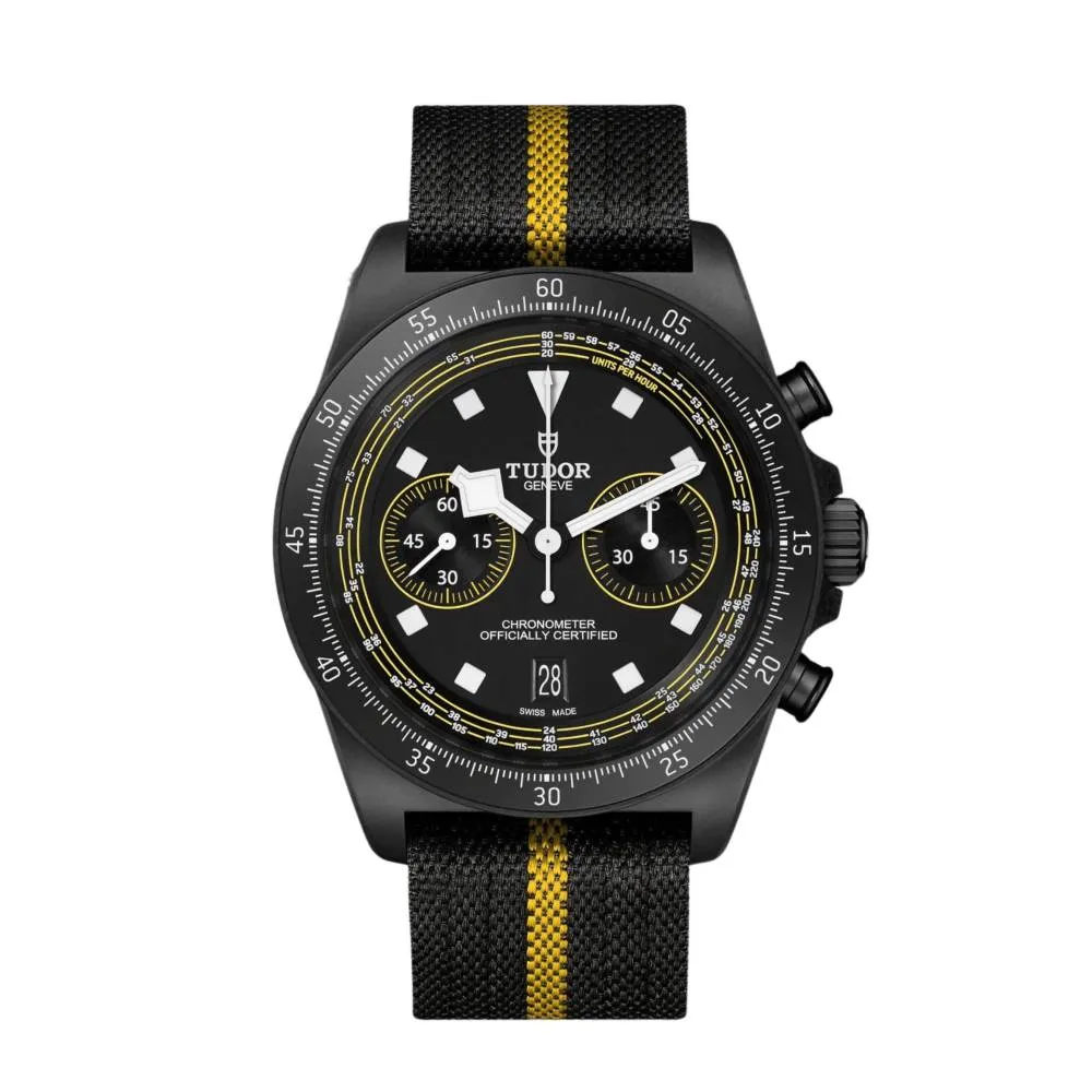 pelagos-fxd-chrono-yellow_m25827knjn-0001-a14a2578