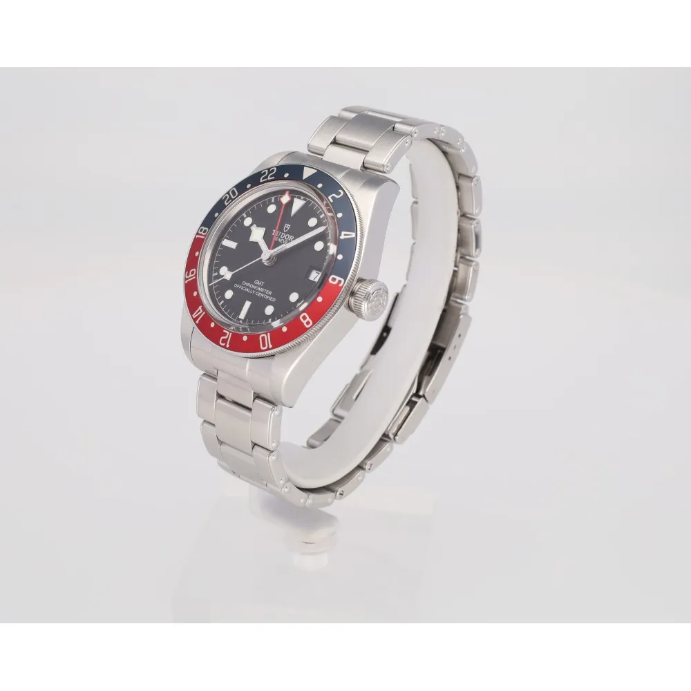 black-bay-gmt_4-25597-5223f7b1