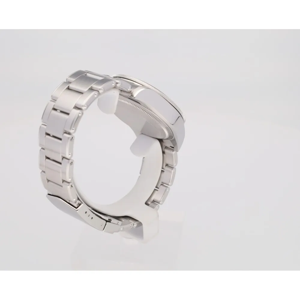 black-bay-gmt_4-25597-a6ad8652