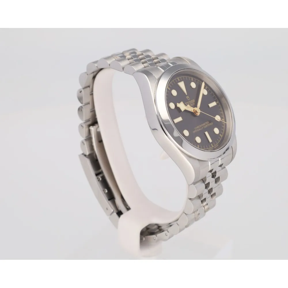 black-bay-36_4-28968-8ce73a30