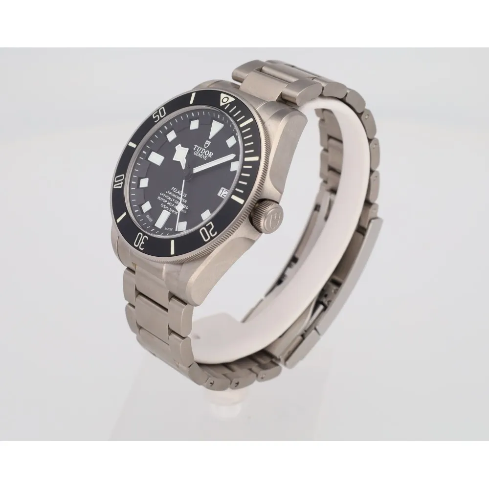 pelagos-42-titane_4-28281-6dd30ddf