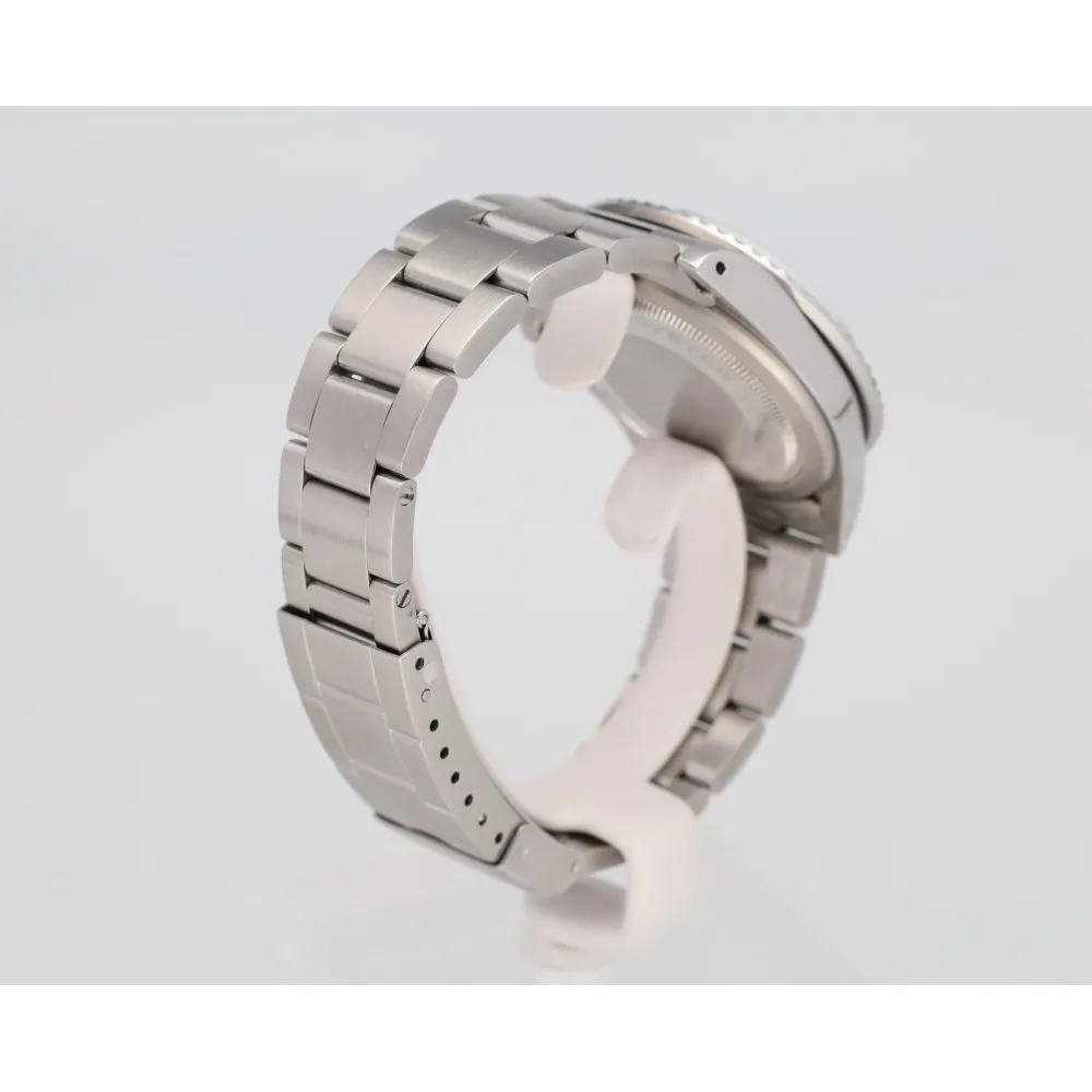 submariner-date-snowflake_4-30183-62b5bfb8