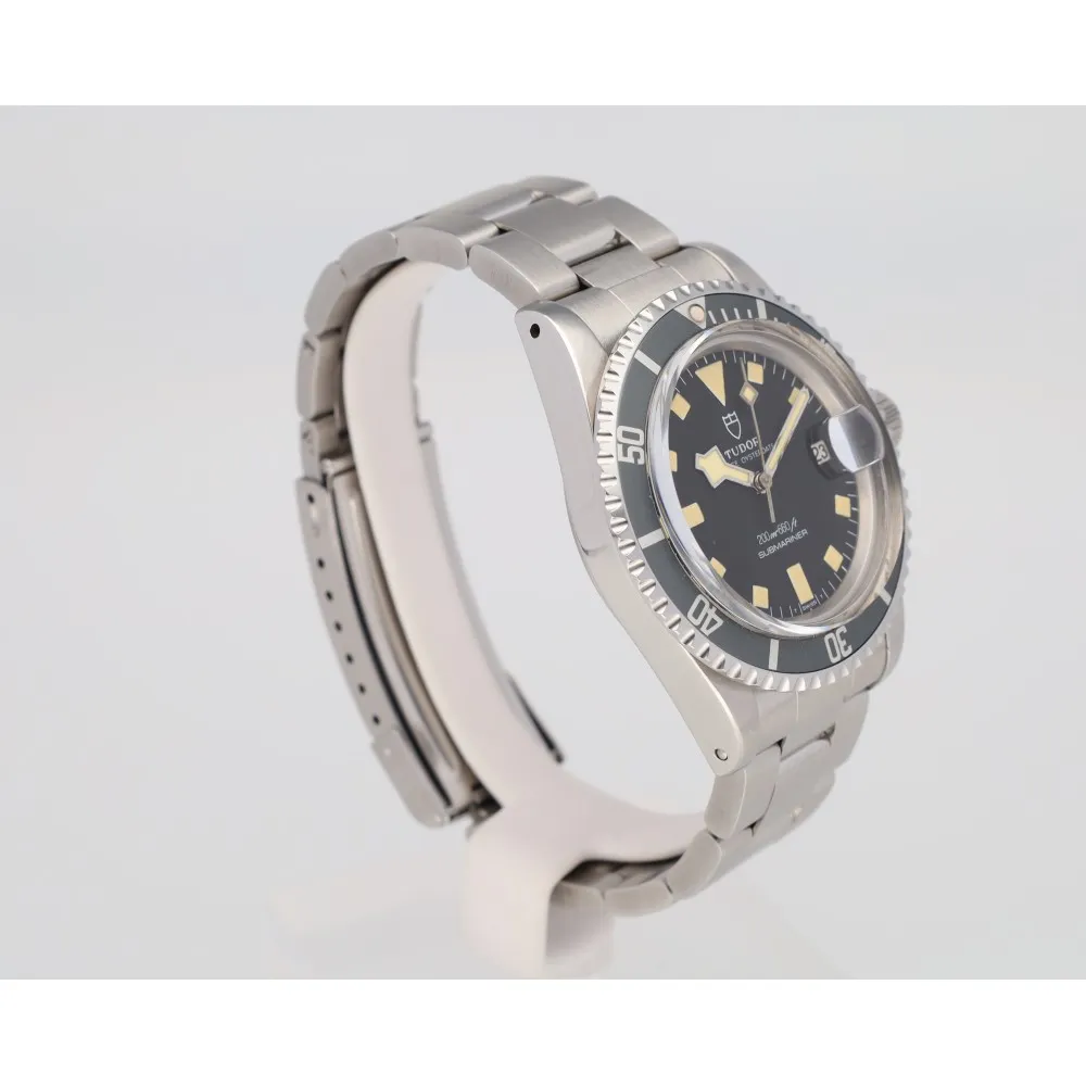 submariner-date-snowflake_4-30183-de26da2f