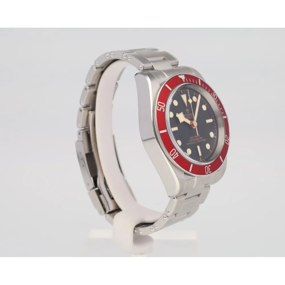 black-bay-41_4-28223-d7d8938f