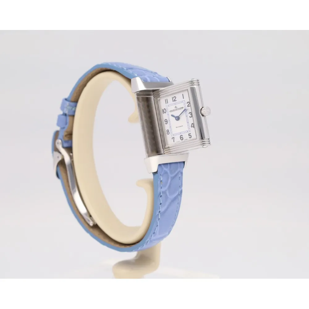 reverso-lady_4-25539-beaae3fc