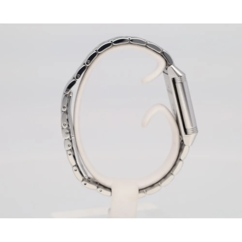 reverso-lady_4-27992-e444f3f2