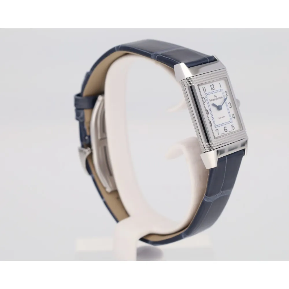 reverso-lady_4-28559-cd4776c6