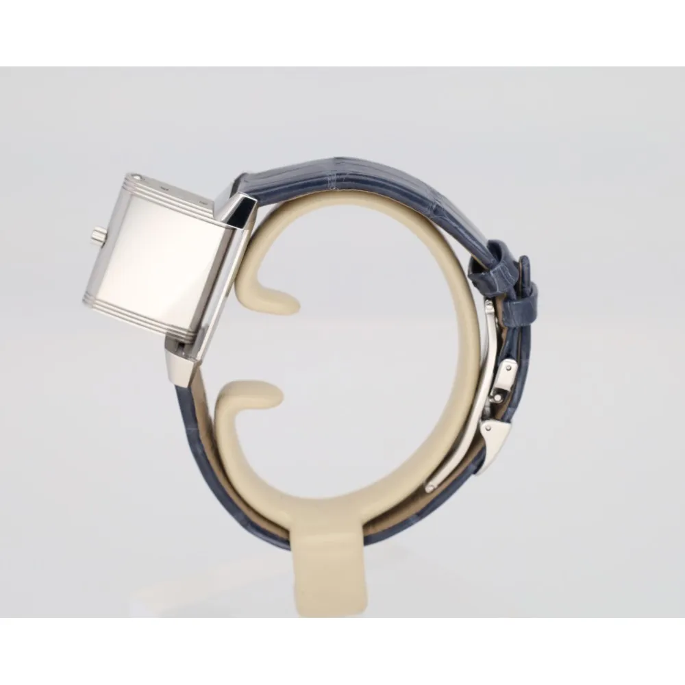 reverso-lady_4-25540-27c2e9d6