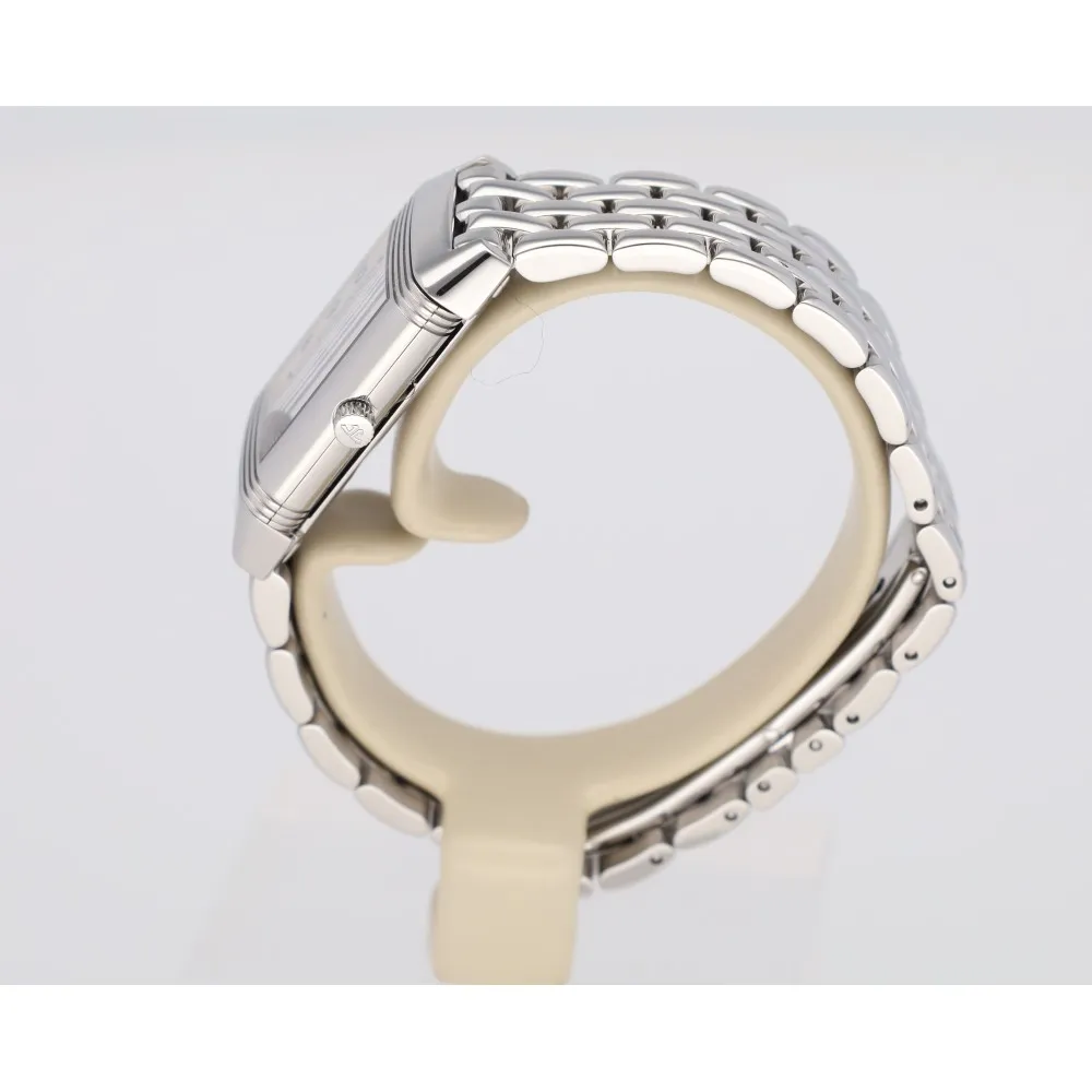 reverso-lady_4-27747-4fbf119a