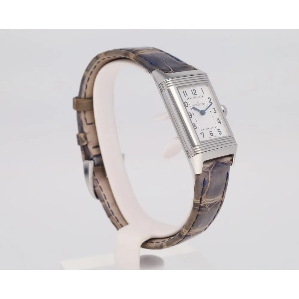 reverso-classic-small_4-28884-c112c072