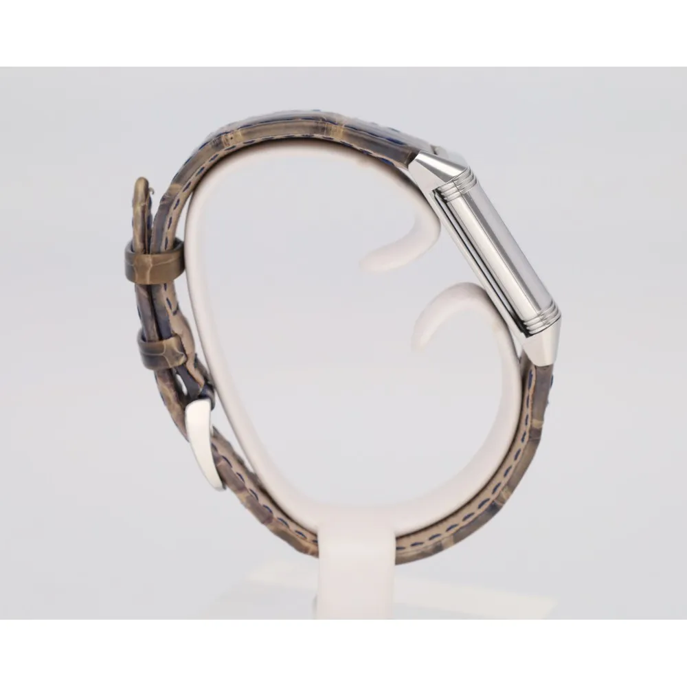 reverso-classic-small_4-28884-fbae38be