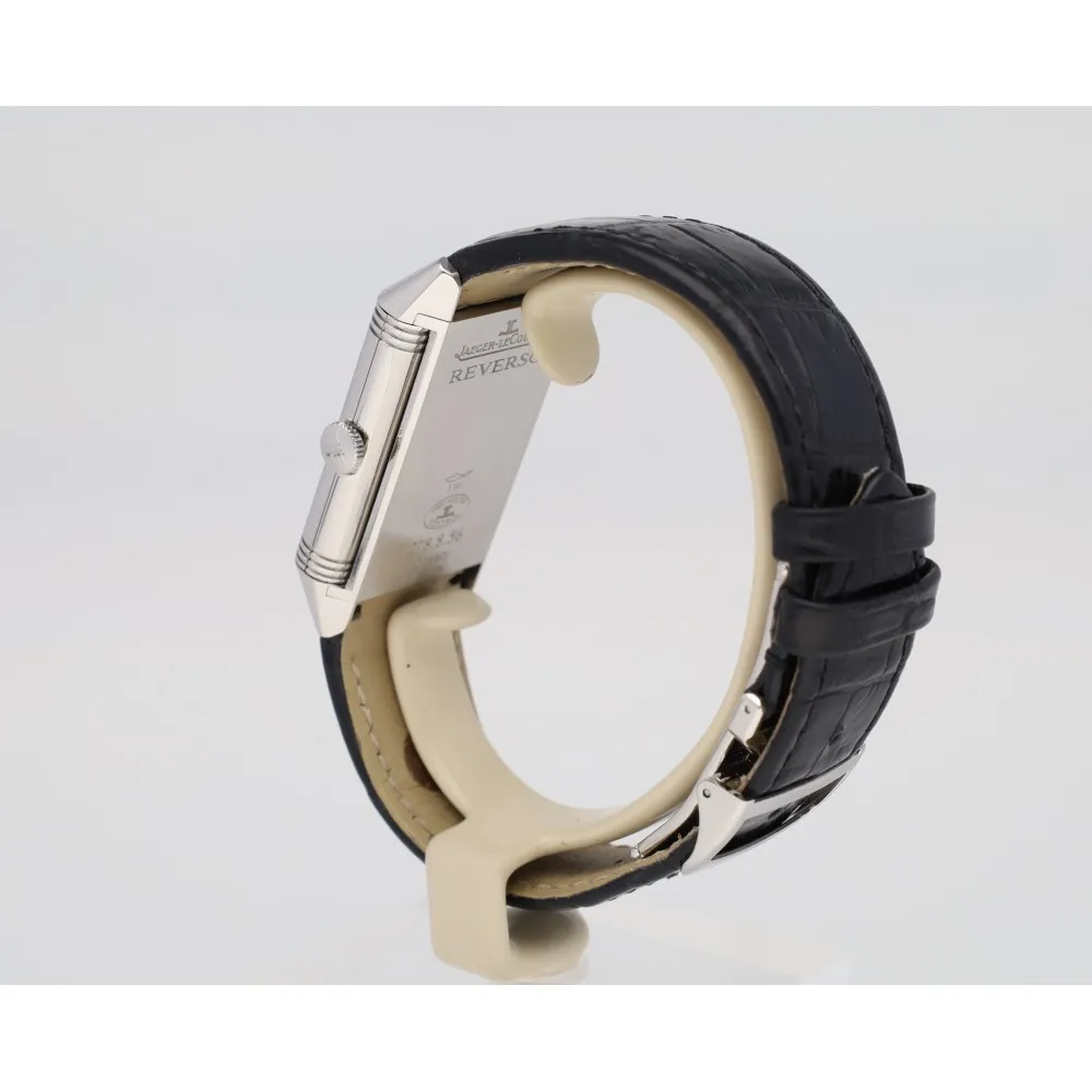 grande-reverso-night-day_4-26107-94fc4cf2
