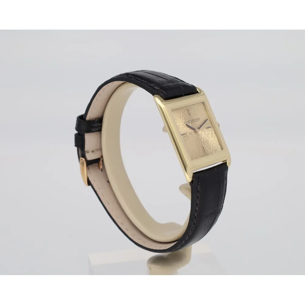 classic-carree-ultra-plate_4-25786-18e5f780