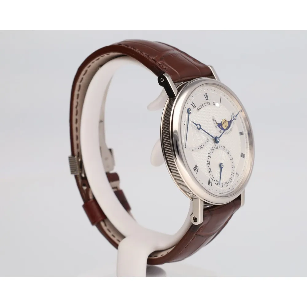 classique-moonphase-power-reserve_4-28841-70024f3c