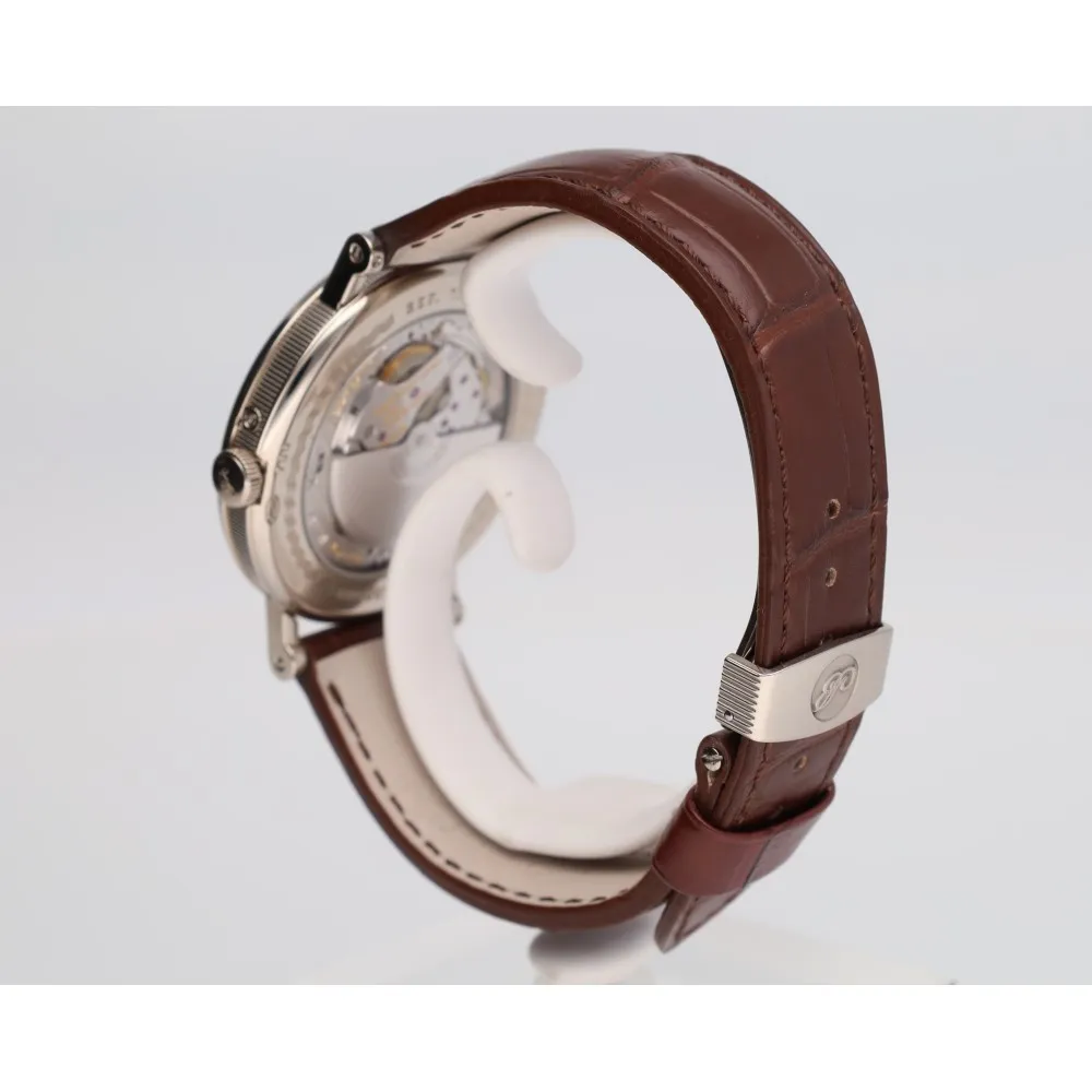 classique-moonphase-power-reserve_4-28841-b7f7d3e4