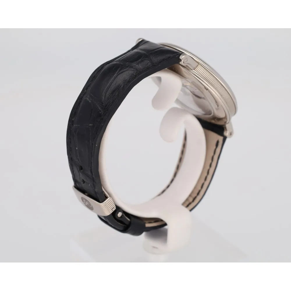 classic-seconde-retrograde-or-blanc_4-29238-afde41f6