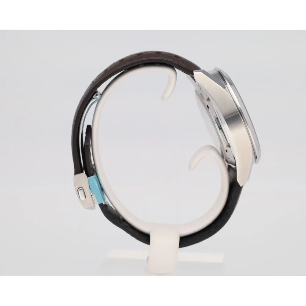 carrera-chronographe-limited-edition-600-pieces_4-28481-808b7e00