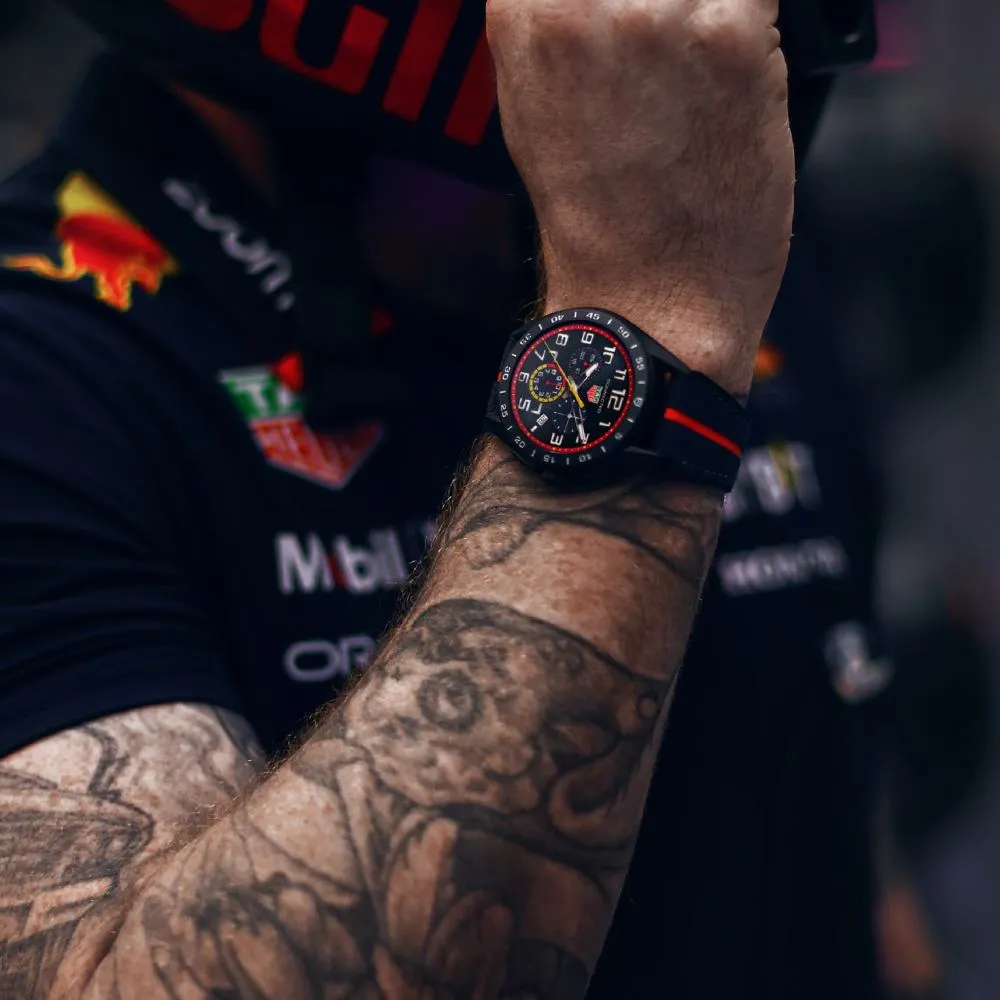 tag-heuer-connected-calibre-e4-x-oracle-red-bull-racing-edition_sbr8a80-eb0365-05fb56d5