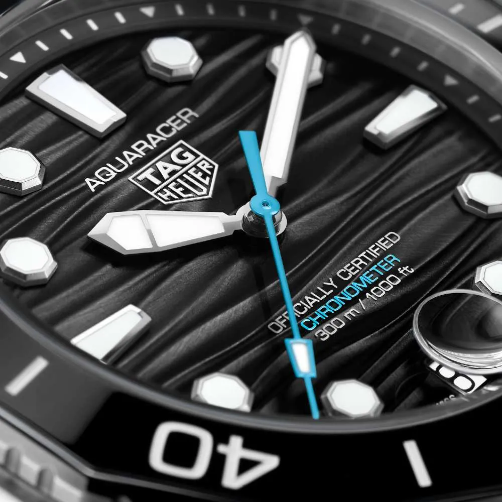 tag-heuer-aquaracer-professional-300-date_wbp5110-ft6257-7518dbfa