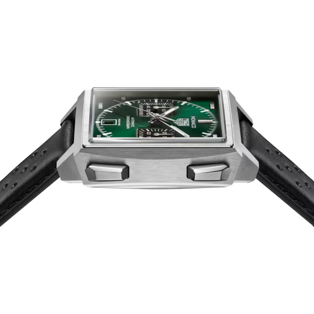 tag-heuer-monaco-chronograph_cdw2150-fc8360-0-5c09a34e