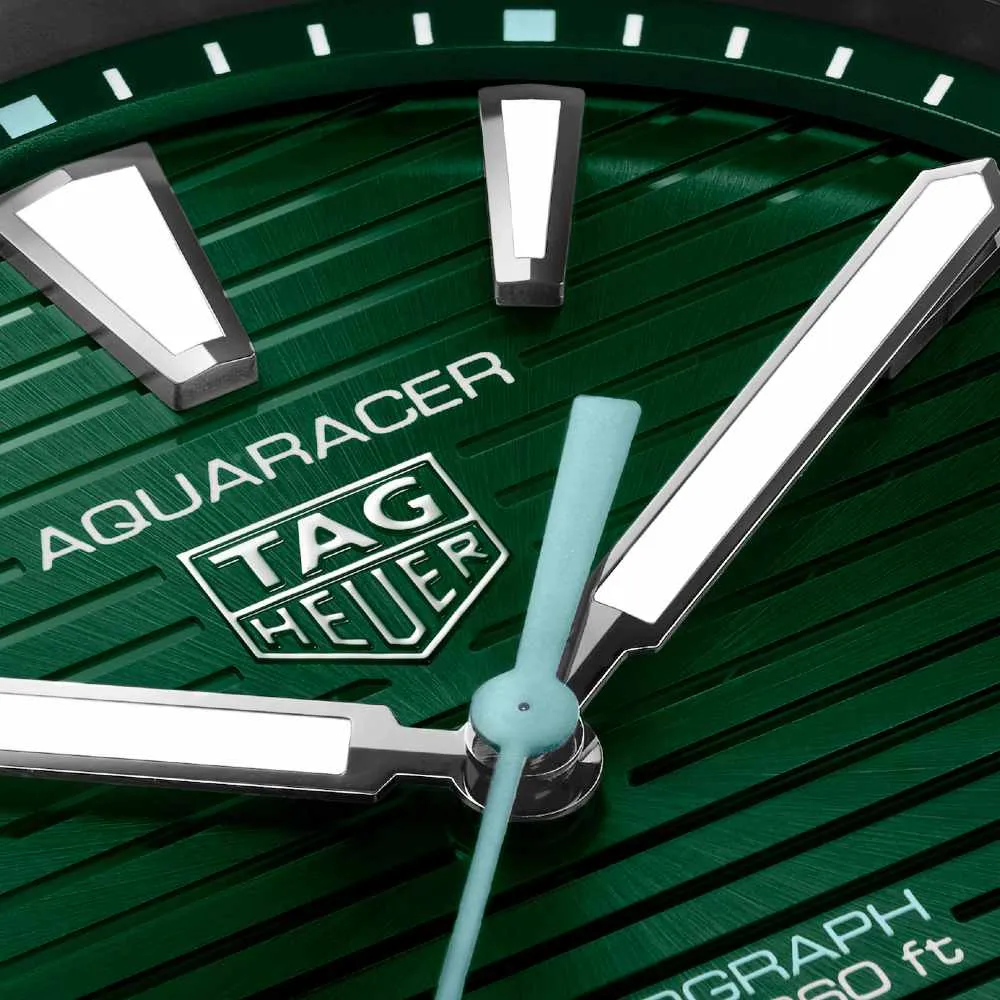 tag-heuer-aquaracer-professional-200-solargraph_wbp1115-ba0000-3a400c1b